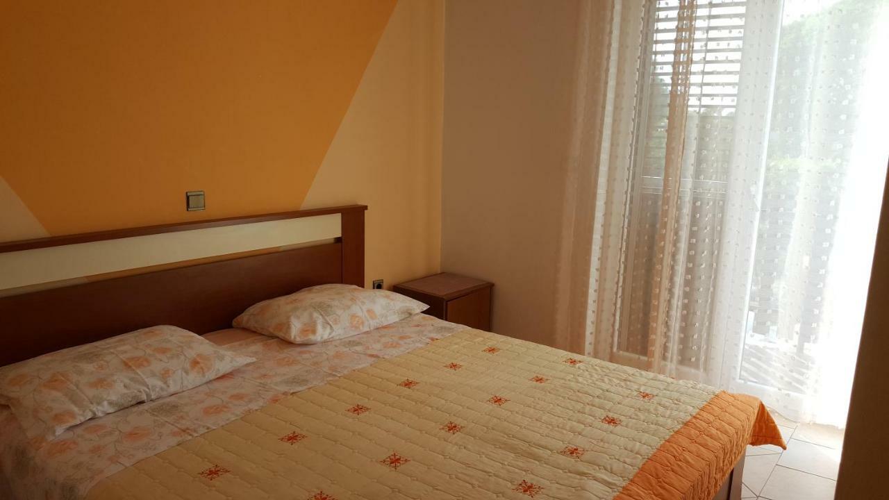 Apartments Stana Sukošan Kültér fotó